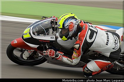 moto3_fuji_004_pays_bas_assen_2012.jpg