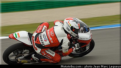 moto3_webb_001_pays_bas_assen_2012.jpg