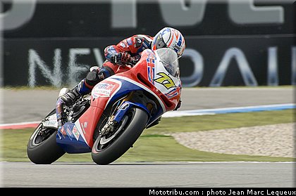 motogp_ellison_001_pays_bas_assen_2012.jpg