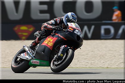 motogp_pirro_002_pays_bas_assen_2012.jpg