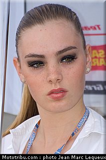 motogp_pitbabe_001_pays_bas_assen_2012.jpg