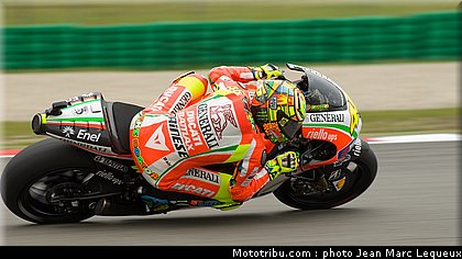 motogp_rossi_005_pays_bas_assen_2012.jpg