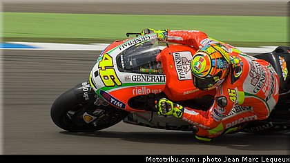 motogp_rossi_011_pays_bas_assen_2012.jpg