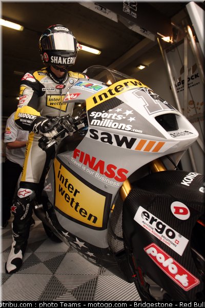 moto2_luthi_0006_pays_bas_assen_2012