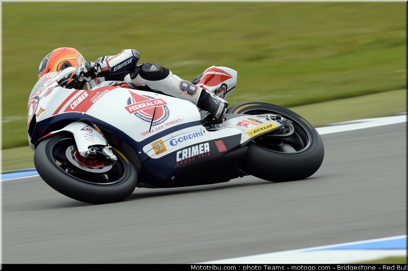 moto2_rea_0009_pays_bas_assen_2012