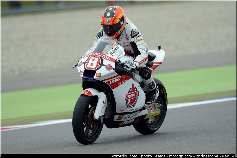 moto2_rea_0010_pays_bas_assen_2012