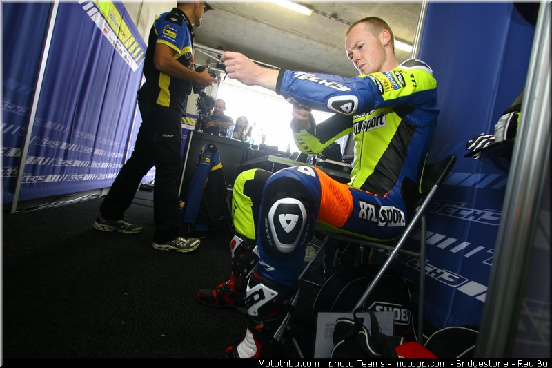 moto2_smith_0002_pays_bas_assen_2012