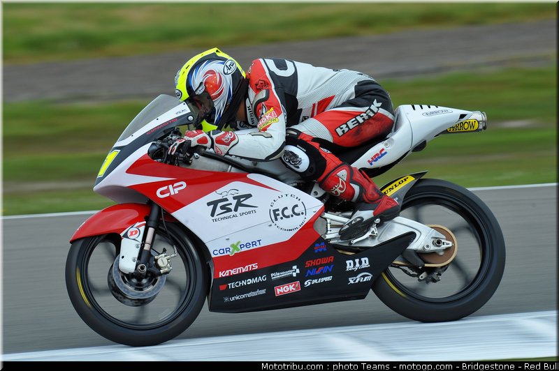 moto3_fuji_0004_pays_bas_assen_2012