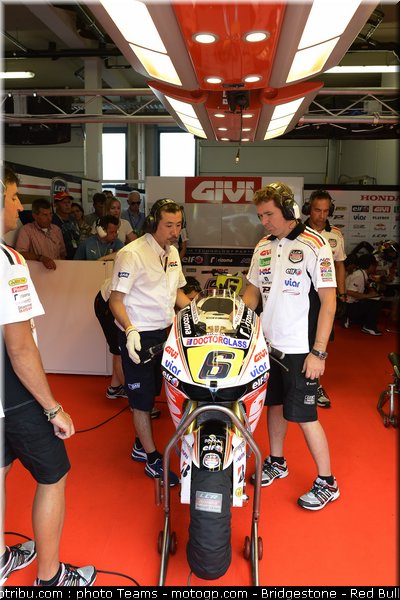 motogp_bradl_0028_pays_bas_assen_2012