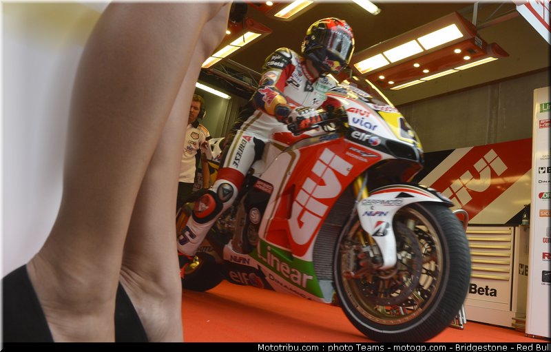 motogp_bradl_0080_pays_bas_assen_2012