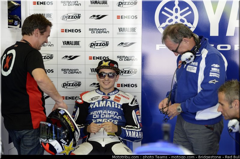 motogp_lorenzo_0043_pays_bas_assen_2012