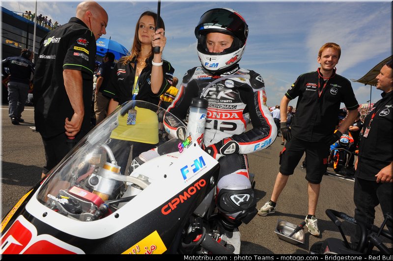motogp_pitbabe_0018_pays_bas_assen_2012