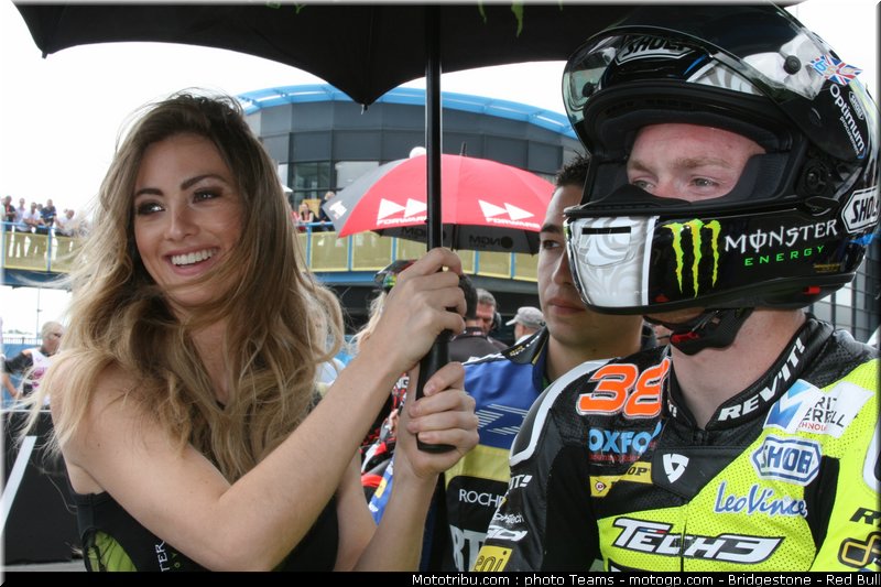 motogp_pitbabe_0037_pays_bas_assen_2012