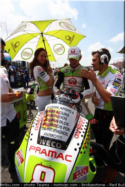 motogp_pitbabe_0041_pays_bas_assen_2012