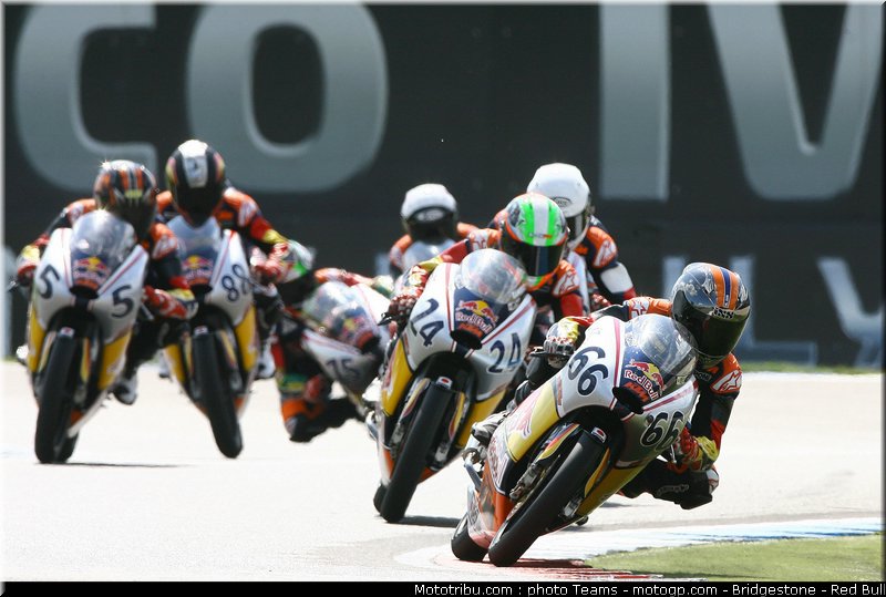 redbull_motogp_rookie_cup_0016_pays_bas_assen_2012