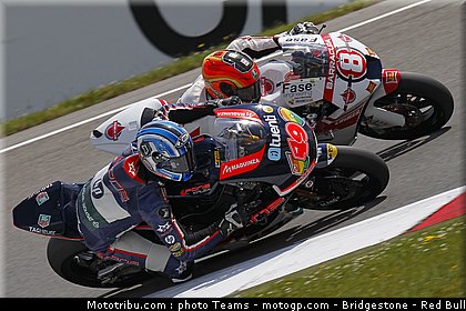 moto2_0028_pays_bas_assen_2012.jpg