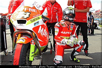 moto2_elias_0009_pays_bas_assen_2012.jpg