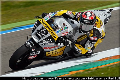 moto2_luthi_0002_pays_bas_assen_2012.jpg