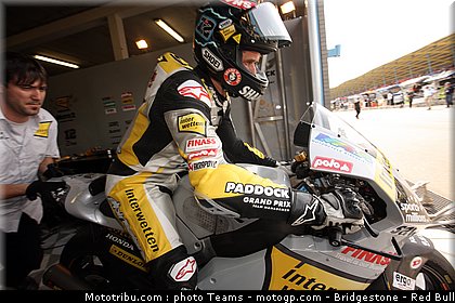 moto2_luthi_0008_pays_bas_assen_2012.jpg