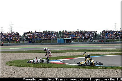 moto2_luthi_0009_pays_bas_assen_2012.jpg
