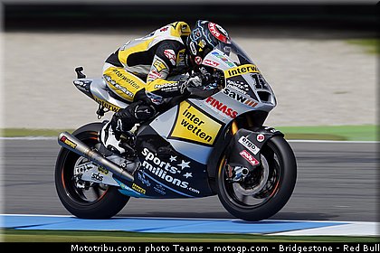 moto2_luthi_0012_pays_bas_assen_2012.jpg