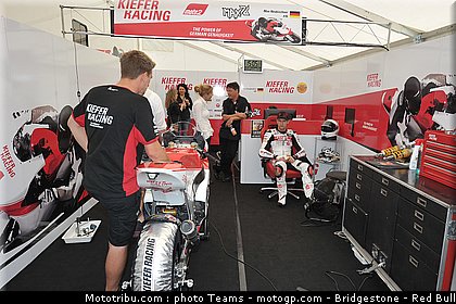 moto2_neukirchner_0002_pays_bas_assen_2012.jpg
