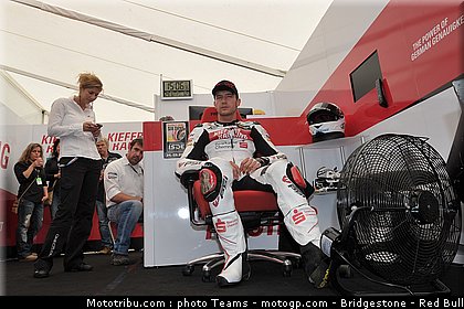 moto2_neukirchner_0022_pays_bas_assen_2012.jpg