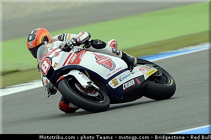 moto2_rea_0008_pays_bas_assen_2012.jpg