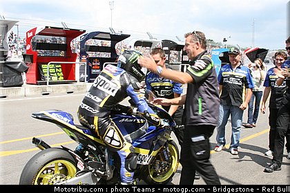 moto2_simeon_0015_pays_bas_assen_2012.jpg