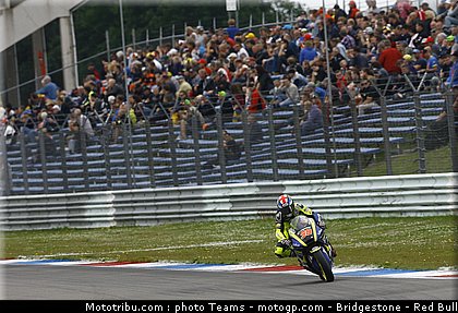 moto2_smith_0012_pays_bas_assen_2012.jpg