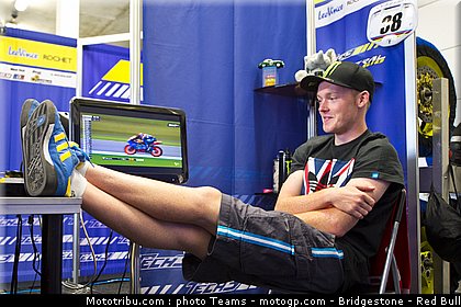 moto2_smith_0014_pays_bas_assen_2012.jpg