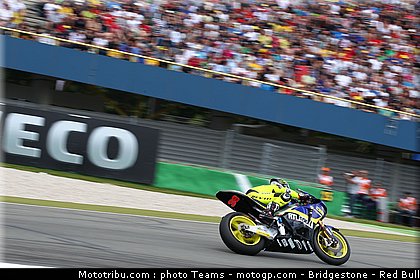 moto2_smith_0023_pays_bas_assen_2012.jpg