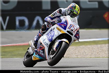motogp_abraham_0001_pays_bas_assen_2012.jpg