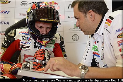 motogp_bradl_0026_pays_bas_assen_2012.jpg
