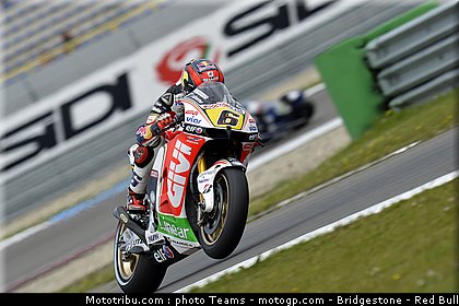 motogp_bradl_0044_pays_bas_assen_2012.jpg