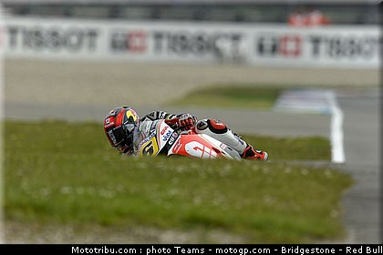 motogp_bradl_0064_pays_bas_assen_2012.jpg