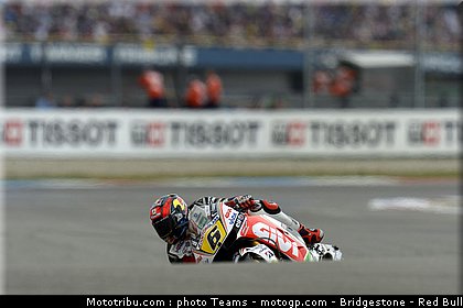 motogp_bradl_0065_pays_bas_assen_2012.jpg