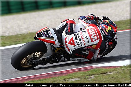 motogp_bradl_0076_pays_bas_assen_2012.jpg