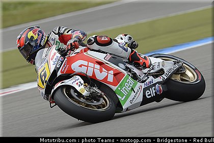 motogp_bradl_0093_pays_bas_assen_2012.jpg
