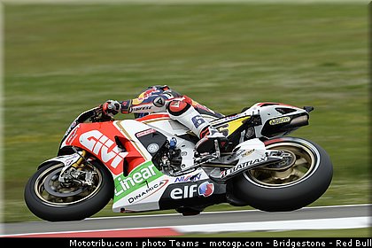 motogp_bradl_0094_pays_bas_assen_2012.jpg