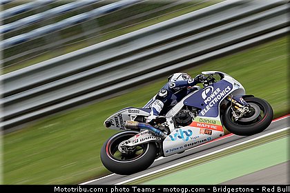 motogp_de_puniet_0007_pays_bas_assen_2012.jpg