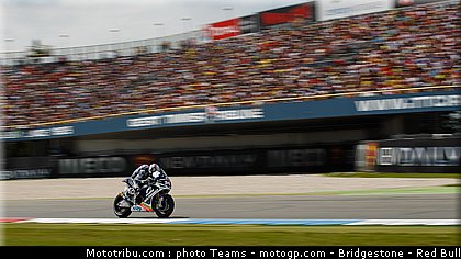 motogp_de_puniet_0011_pays_bas_assen_2012.jpg