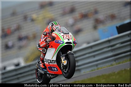 motogp_hayden_0004_pays_bas_assen_2012.jpg