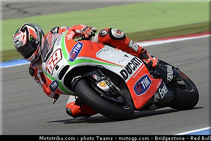 motogp_hayden_0010_pays_bas_assen_2012.jpg