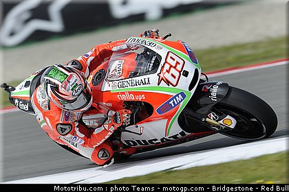 motogp_hayden_0014_pays_bas_assen_2012.jpg