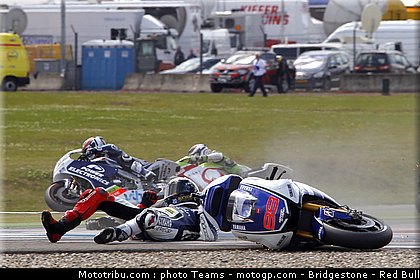 motogp_lorenzo_0022_pays_bas_assen_2012.jpg