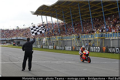 motogp_pedrosa_0001_pays_bas_assen_2012.jpg