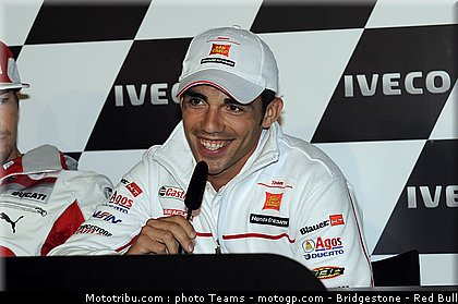 motogp_pirro_0002_pays_bas_assen_2012.jpg