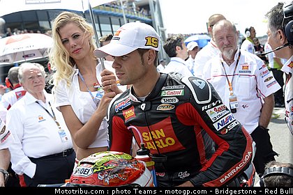 motogp_pitbabe_0015_pays_bas_assen_2012.jpg