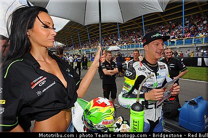 motogp_pitbabe_0024_pays_bas_assen_2012.jpg
